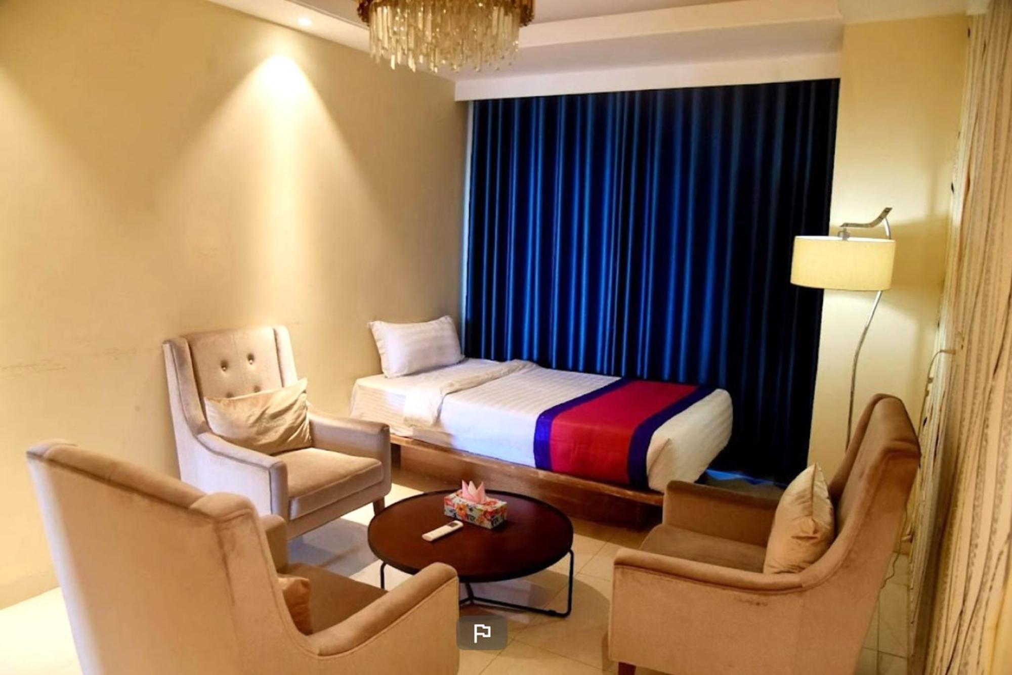 Annex Suites Bogra Bagian luar foto