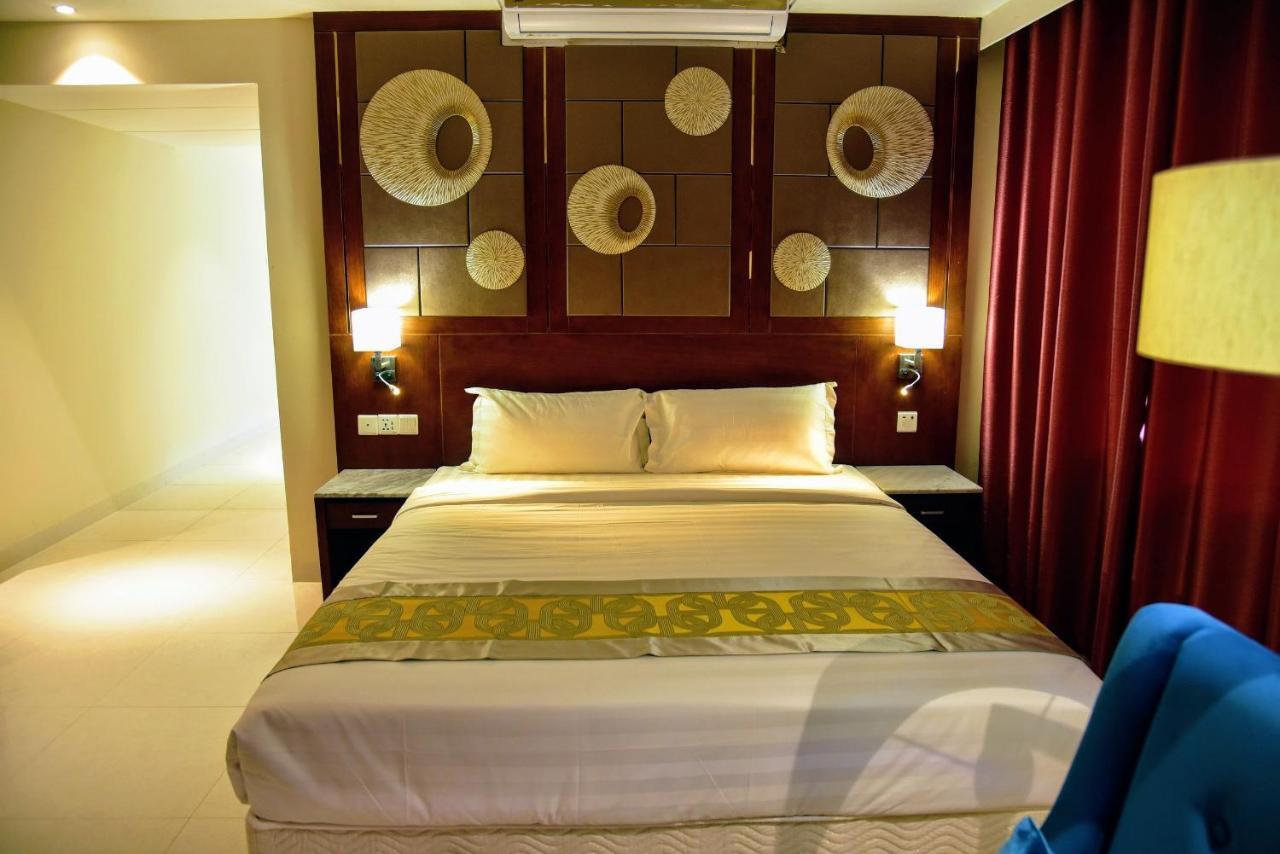 Annex Suites Bogra Bagian luar foto