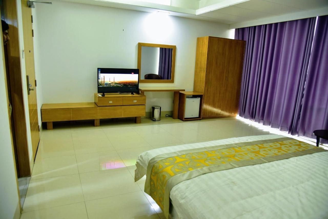 Annex Suites Bogra Bagian luar foto