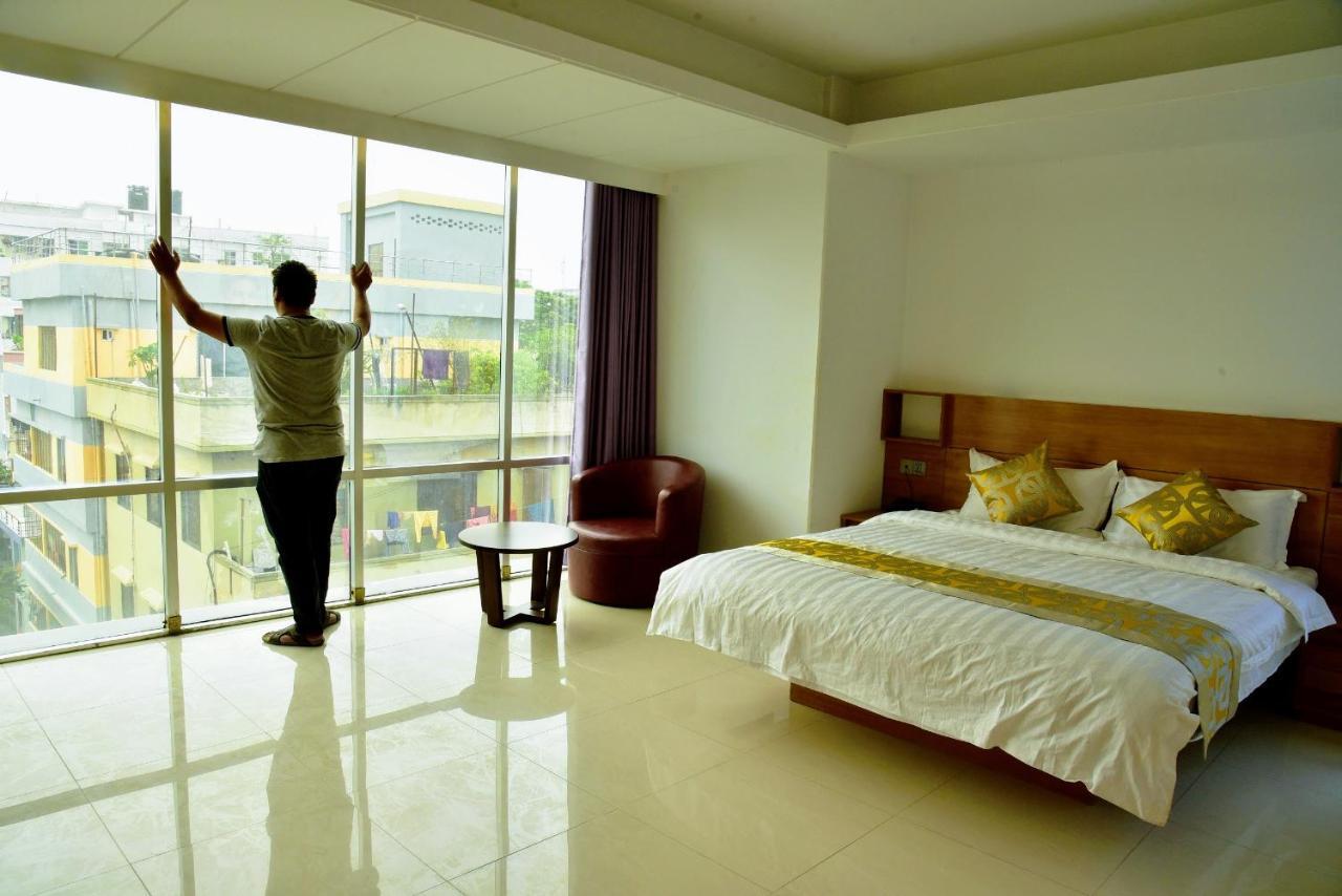 Annex Suites Bogra Bagian luar foto